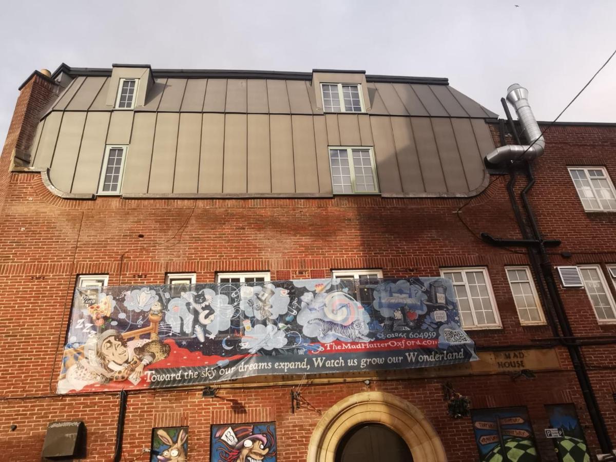 The Mad Hatter'S Guestrooms Oxford Bagian luar foto