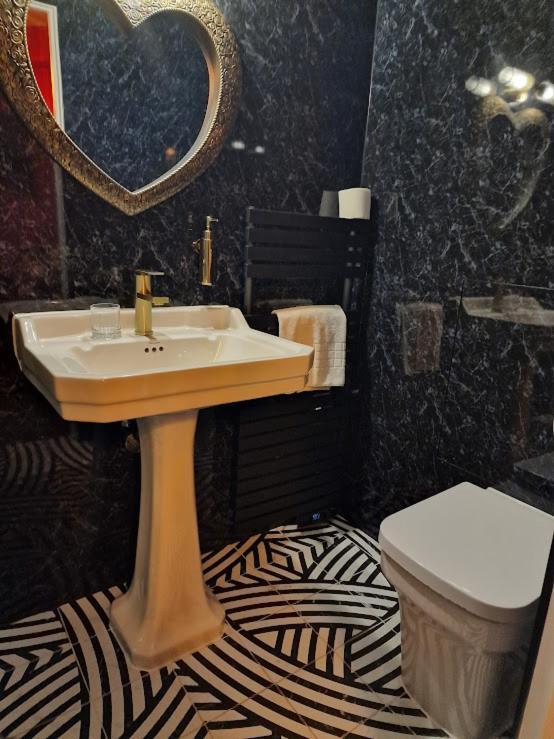 The Mad Hatter'S Guestrooms Oxford Bagian luar foto